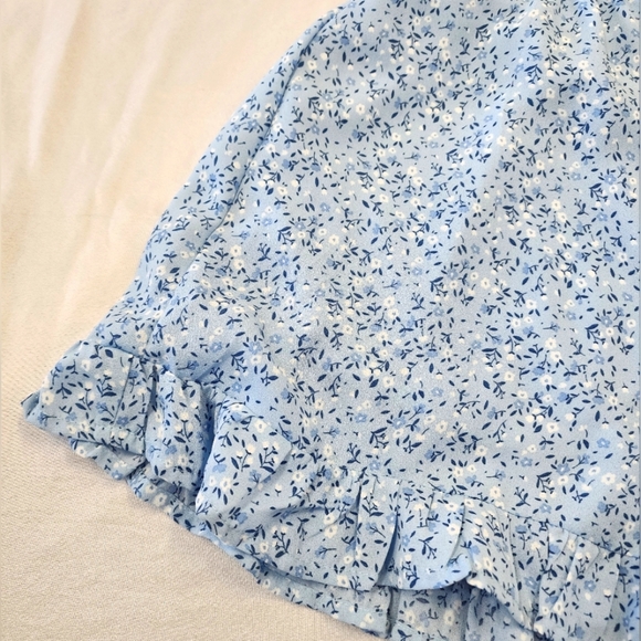 Trixxi Women's Sky Blue Flowy Floral Adjustable Spaghetti Strap Rompers, sz LG - Picture 16 of 16